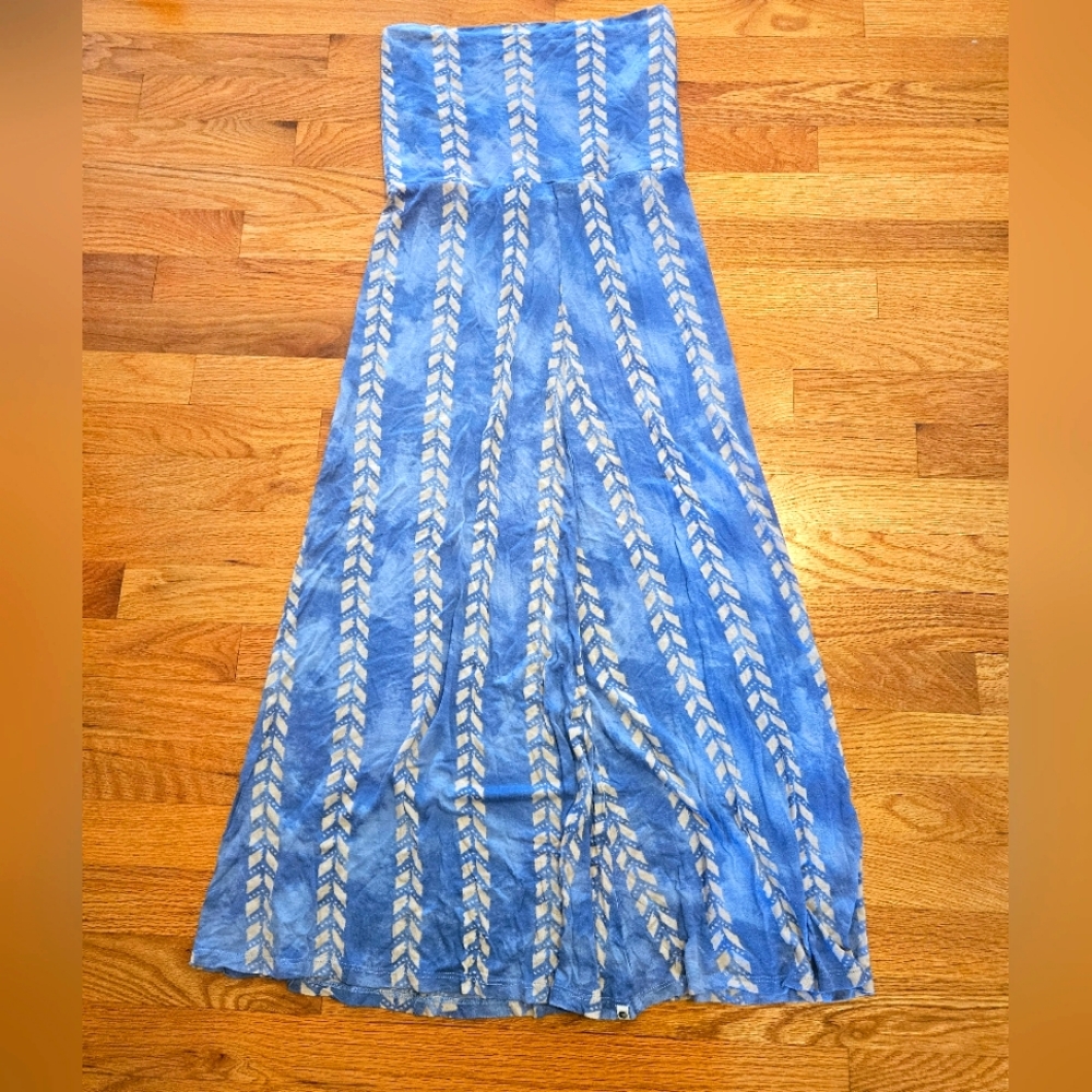 Billabong fold over skirt